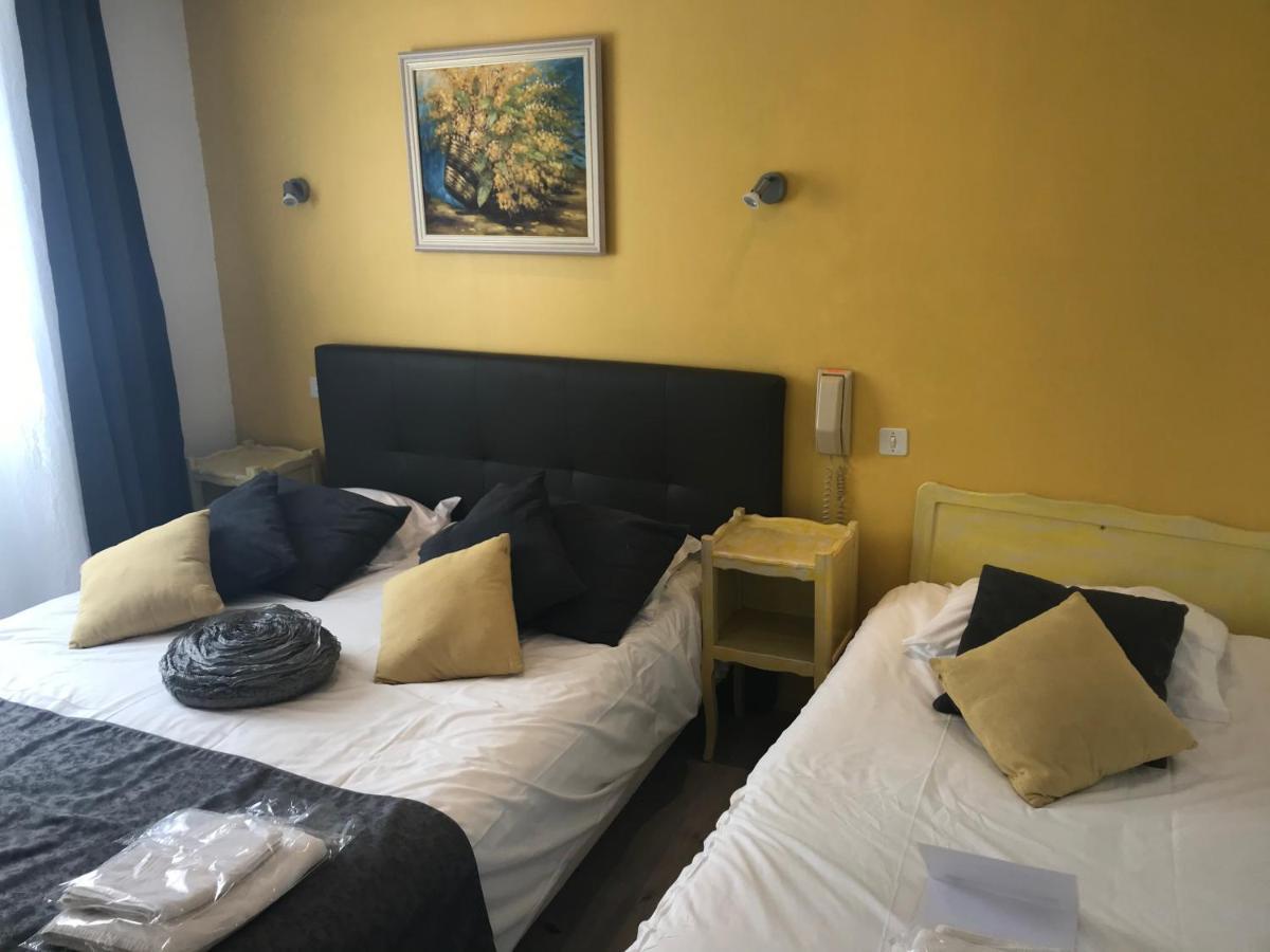 Hotel Les Mimosas Борм-ле-Мимоза Екстериор снимка