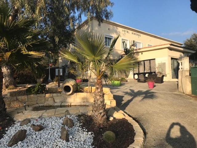 Hotel Les Mimosas Борм-ле-Мимоза Екстериор снимка