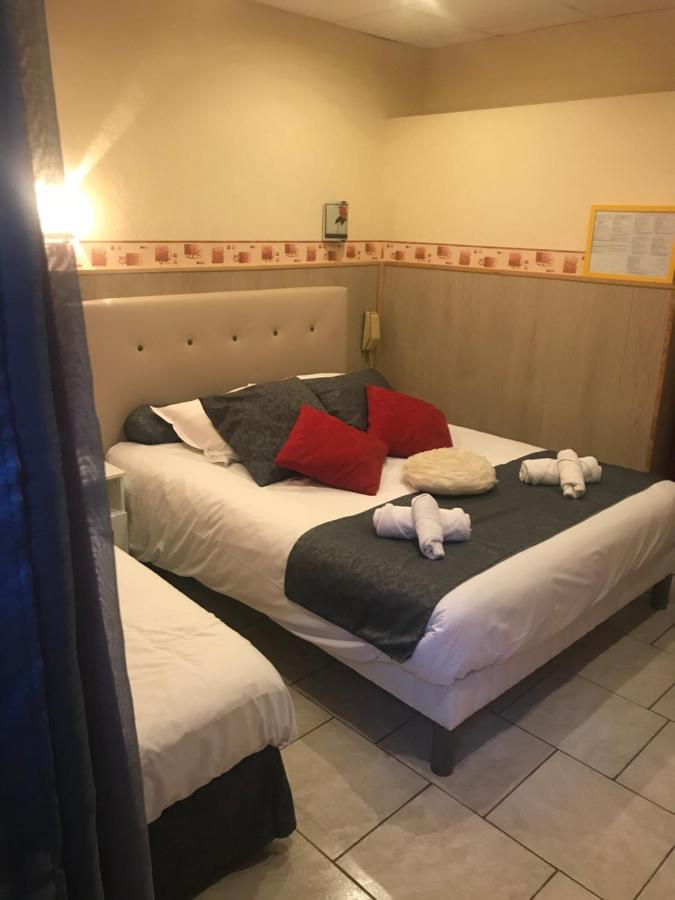Hotel Les Mimosas Борм-ле-Мимоза Екстериор снимка